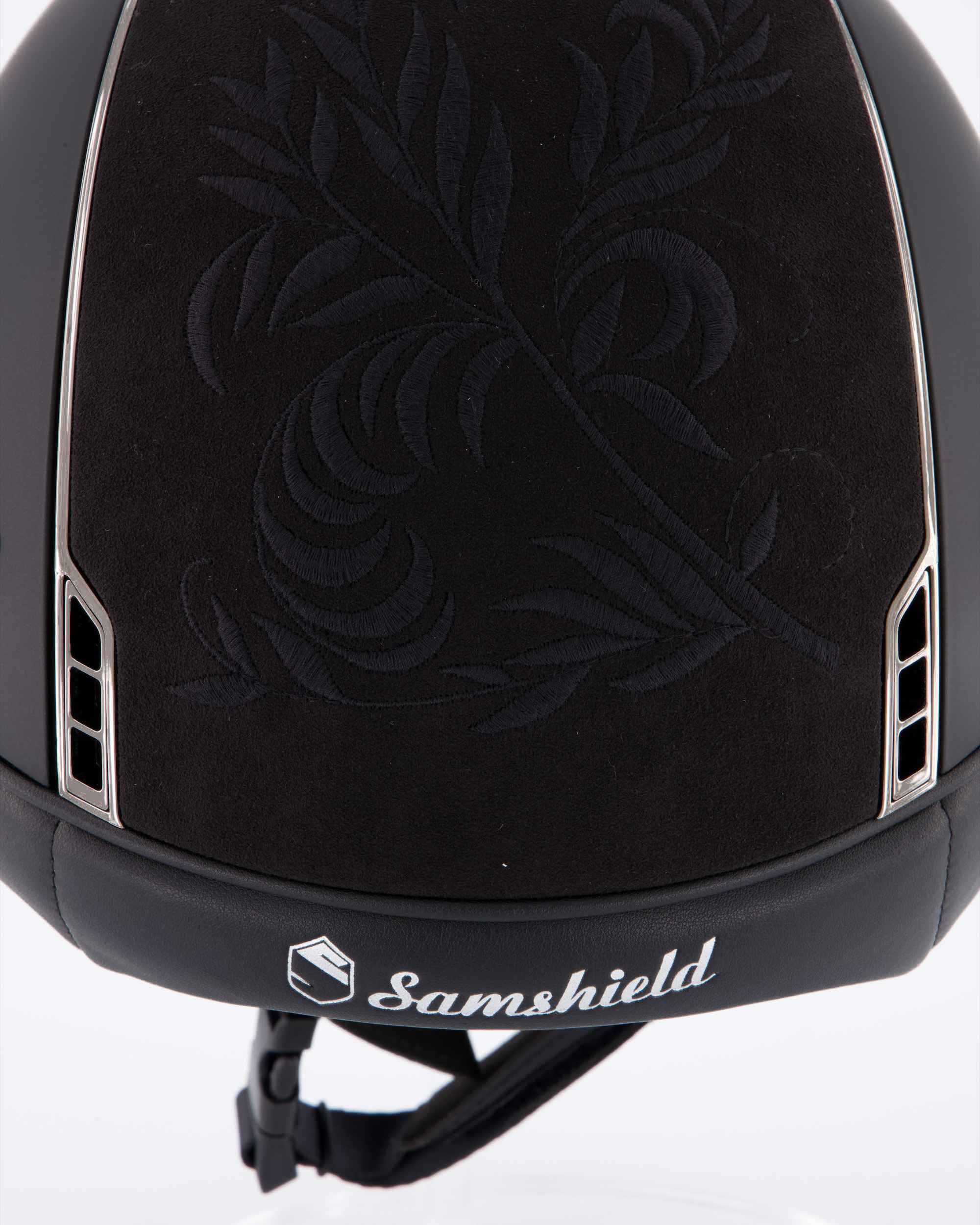 Reithelm Miss Shield Shadowmatt Black, Top Flower Embroidery Black, Frontal Band Flower Swarovski Black, Trim u. Blason Chrome Black