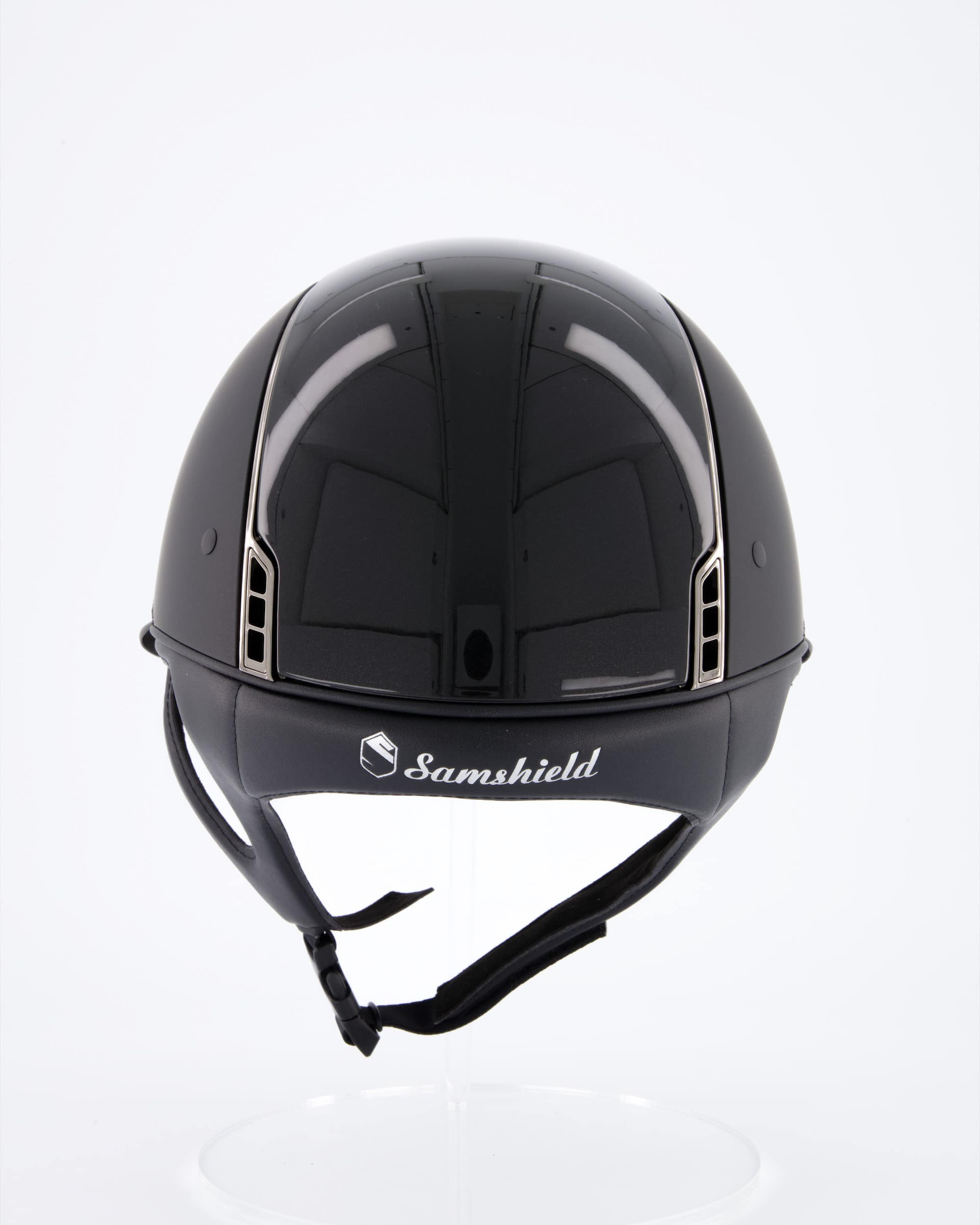  Miss Shield Shadowmatt Black, Top Shadow Glossy Metallic Black, Frontal Band Crystal Fabric Swarovski Black, Trim Chrome Black, Blason Chrome Black